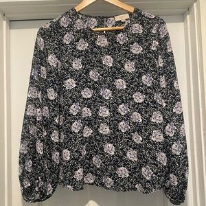 Women’s top Loft size xs